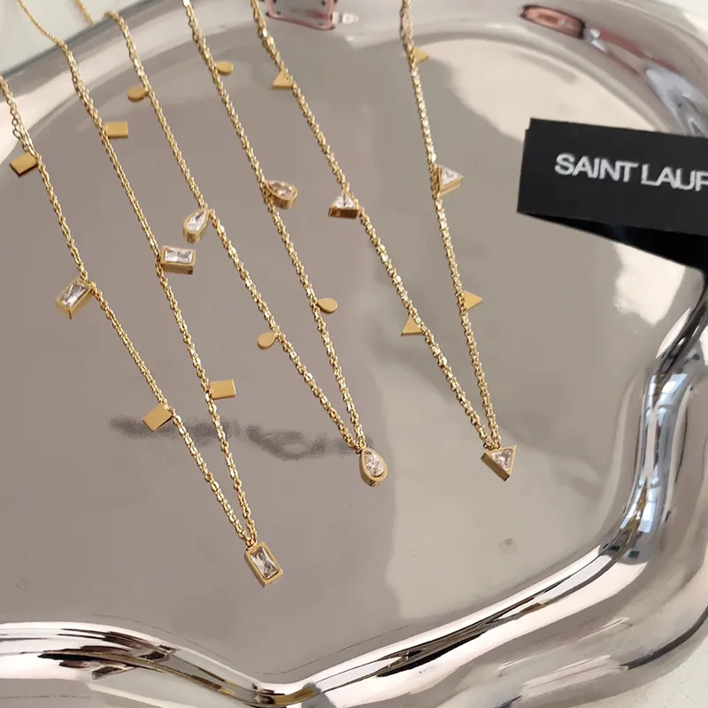Wholesale Simple Style Solid Color Titanium Steel Inlay Zircon Necklace