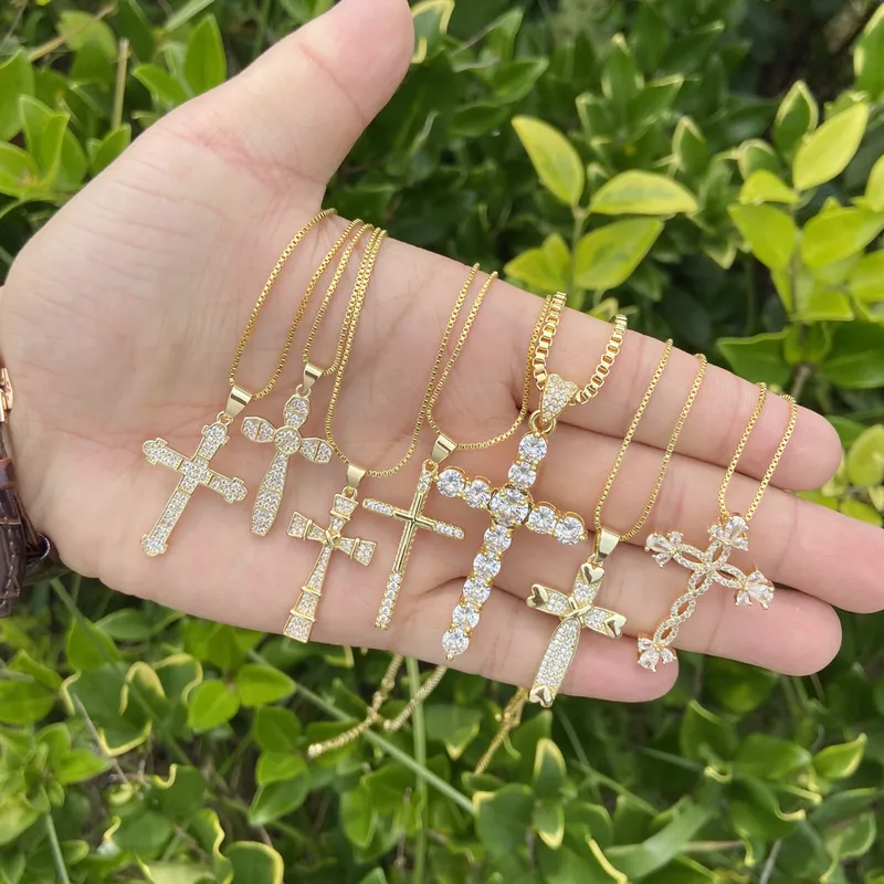 Wholesale Fashion Cross Metal Plating 18K Gold Plated