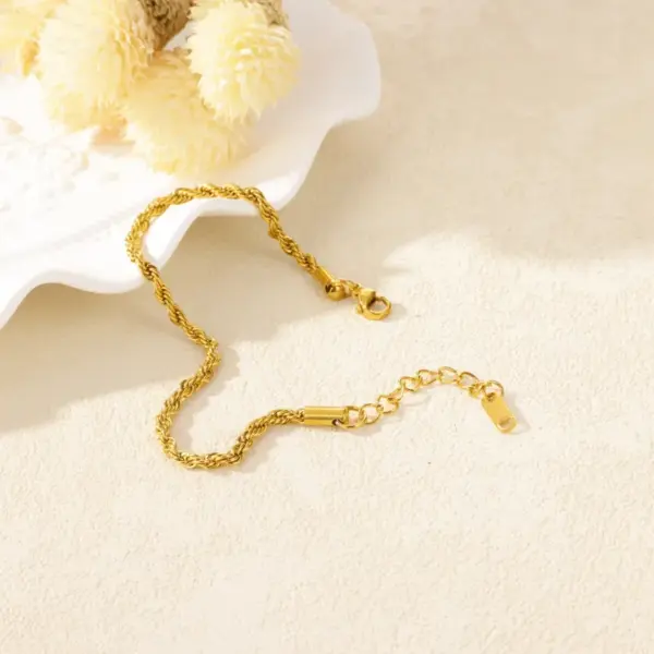 304 Stainless Steel Geometric PVD Coated Stone-Free 18K Real Gold Plated Bracelets