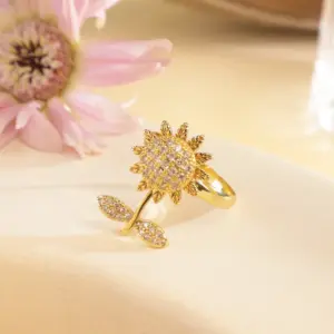 Jz253 Sunflower Ring / Gold