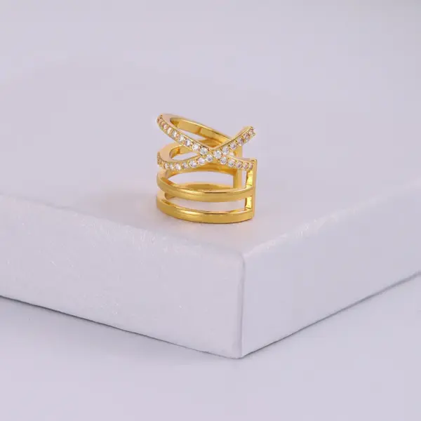 Copper Geometric Water Plating Zircon 18K Gold Plated IG Style Elegant Gold Ear Cuffs