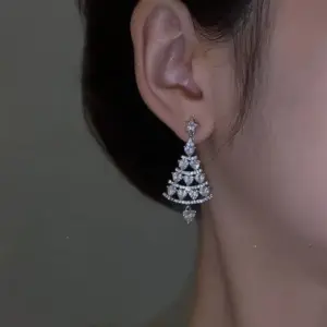 D0495 Christmas Tree Eardrops Stud Earrings-Silver
