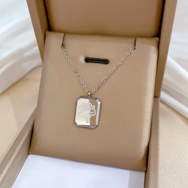 Fashion Rabbit Titanium Steel Plating Inlay Shell Zircon Pendant Necklace 1 Piece