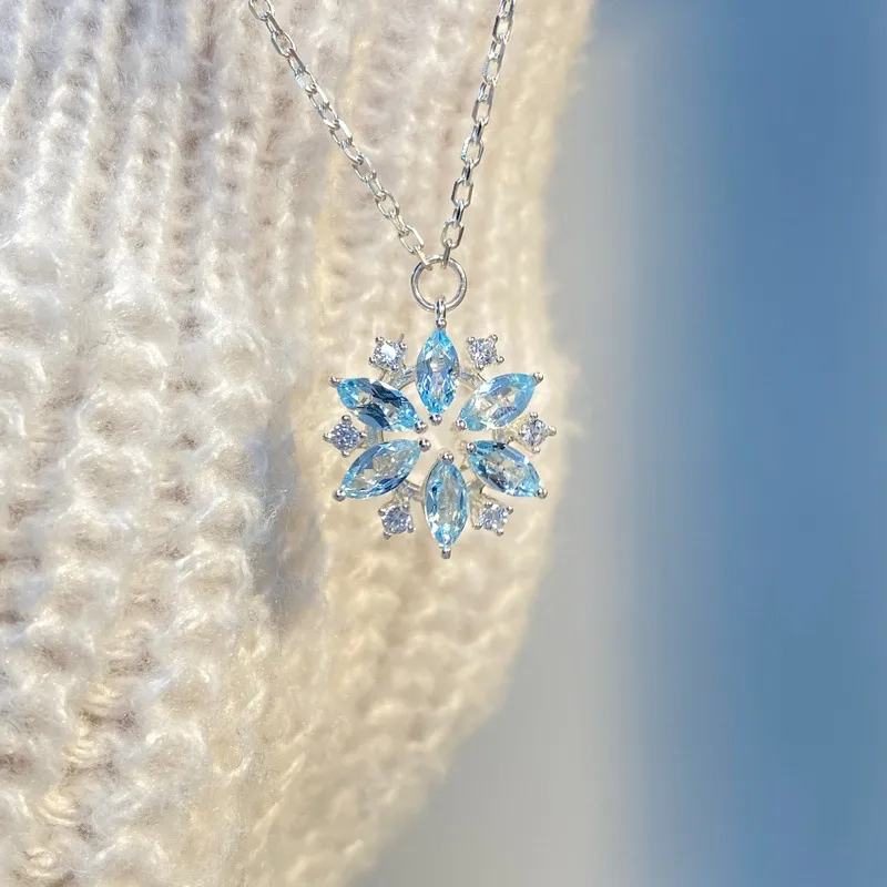 Wholesale Snowflake Copper Simple Style Copper Pendant Necklace Necklace