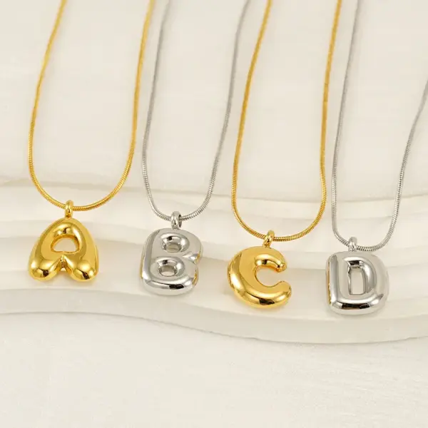 Wholesale Ion Plating (IP) 18K Gold Plated Letter 304 Stainless Steel Simple Style Classic Style Waterproof Non Tarnish 304 Stainless Steel Lobster Trigger Clasp Closure Pendant Necklace