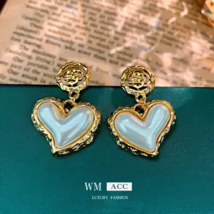 Silver Needle pleated flower Pearl Love earrings