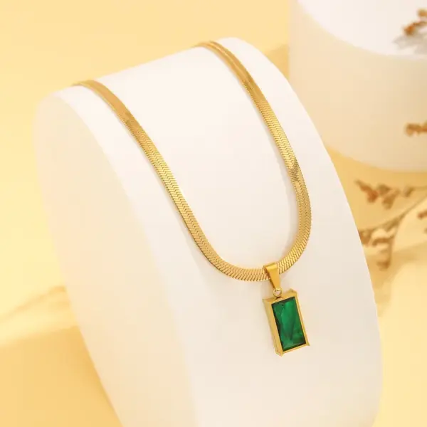 Wholesale PVD Coated Real Gold Plated 18K Gold Water Droplets Heart Shape Rectangle Titanium Steel Simple Style Waterproof Non Tarnish Titanium Steel Pendant Necklace