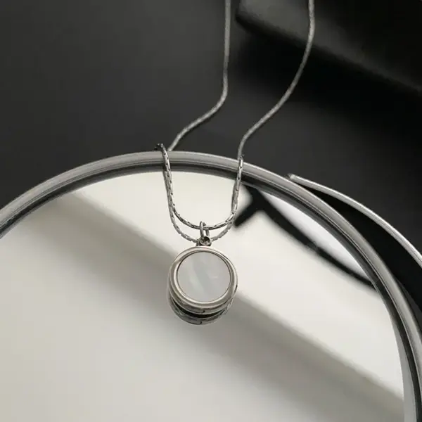 Wholesale Elegant Geometric Titanium Steel Necklace