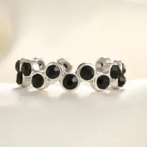 Steel Black Diamond Irregular / Adjustable Opening