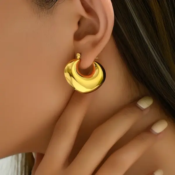 Wholesale 304 Stainless Steel Solid Color PVD Coated 18K Gold Plated 18K Gold Simple Style Classic Style Waterproof Non Tarnish Plating Gold Earrings