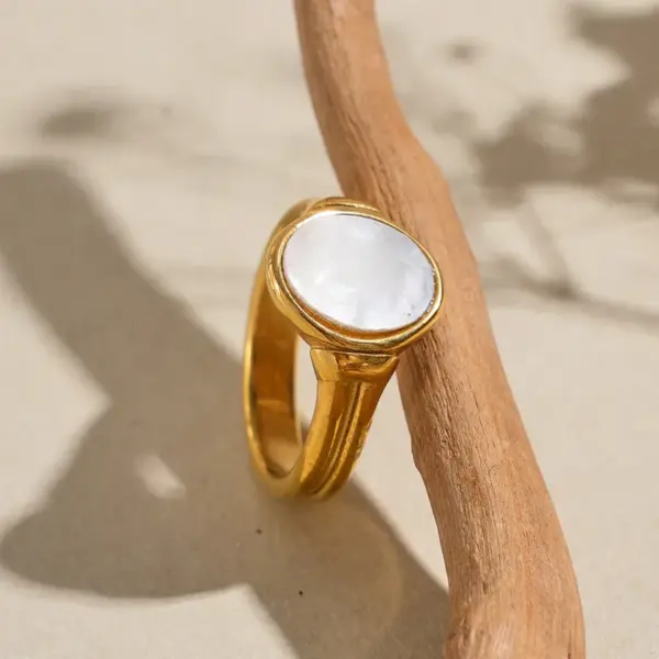 Wholesale PVD Coated 14K Gold Real Gold Plated Round Moon Butterfly 304 Stainless Steel Modern Style Waterproof Non Tarnish Rings