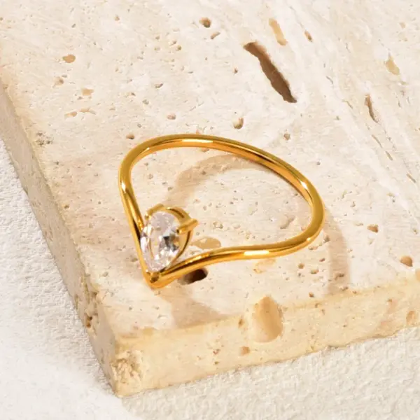 Wholesale 304 Stainless Steel Water Droplets PVD Coated Zircon 18K Real Gold Plated Simple Style Classic Style Waterproof Non Tarnish Inlay Gold Rings