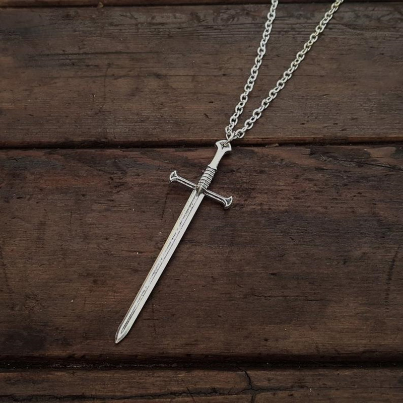 Wholesale Europe and the United States cross-border new pular Gothic sword pendant bronze necklace ornaments retro punk style necklace gift