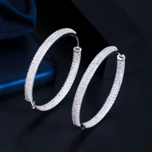 1 Pair Vintage Style Circle Solid Color Plating Inlay Copper Zircon Gold Plated Hoop Earrings