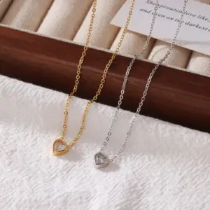 Wholesale Ion Plating (IP) 16K Gold Real Gold Plated Heart Shape 304 Stainless Steel Cute Hip-Hop Waterproof Non Tarnish 304 Stainless Steel Pendant Necklace
