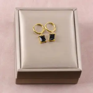 24C09111-Black Diamond