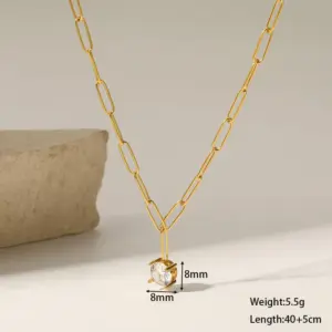 Gold Round Zircon Necklace