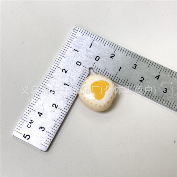 Wholesale Through-hole colorful heart-printed mini steamed bun beads