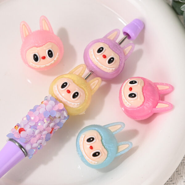 Wholesale New soft rubber cartoon pull cloth head straight hole beads DIY mobile phone chain accessories children bracelet beads