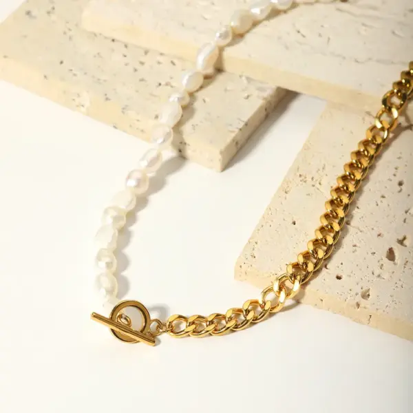 Wholesale 201 Stainless Steel Freshwater Pearl Color Block PVD Coated 18K Gold Plated Real Gold Plated Luxurious Romantic Waterproof Non Tarnish Beaded Plating Necklace