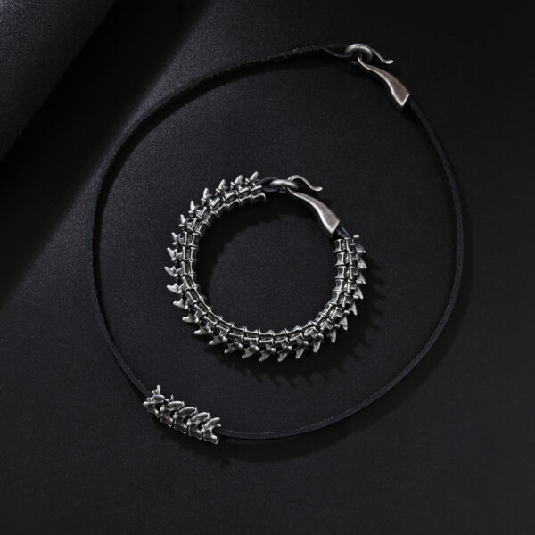 Wholesale Vintage Dark Dragon Spine Leather Alloy Bracelet