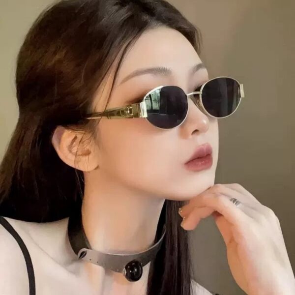 Wholesale Red Riding Book Sunglasses Women's Trendy 2024 Metallic Western Style Sunglasses Men's Cat's Eye Oval Wide Leg Internet Celebrity Same Style Glasses