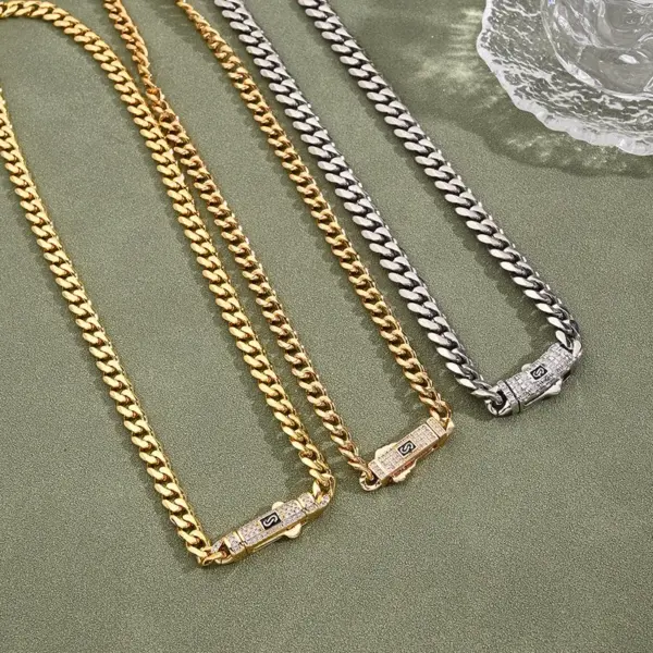 Wholesale Plated 18K Gold Rectangle 304 Stainless Steel Copper Casual Vacation Modern Style Necklace