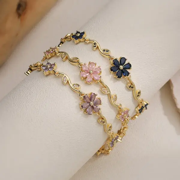 Wholesale Luxurious Copper Embedded Colorful Diamond Five-Petal Flower Branch Leaf Bracelet Creative Versatile Elegant Jewelry Accessory