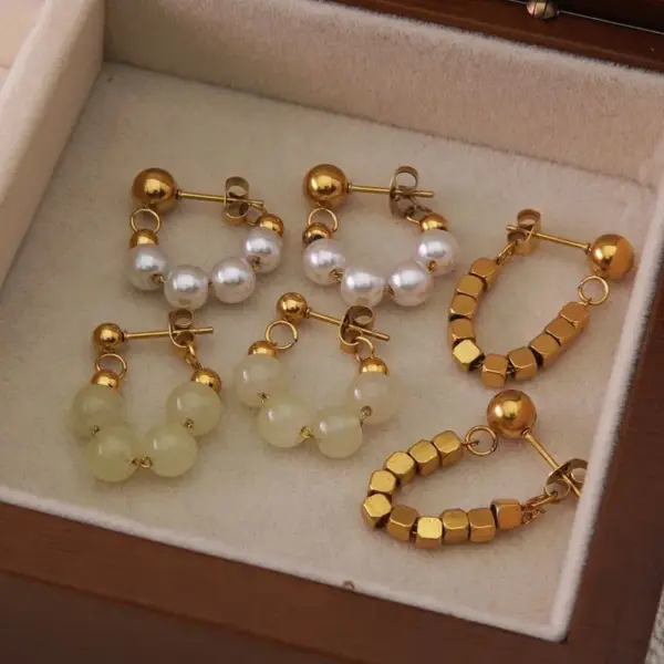 304 Stainless Steel Plastic Solid Color Ion Plating (IP) 18K Gold Plated Elegant Simple Style Waterproof Non Tarnish Beaded Plating Gold Earrings