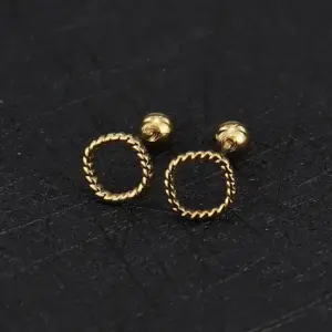 Gold-Square and round (One)