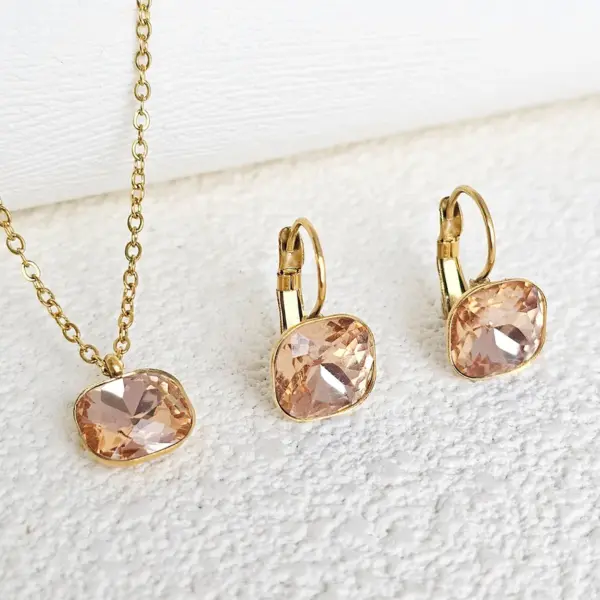 Wholesale Vacuum Plating Real Gold Plated 18K Gold Square 304 Stainless Steel Simple Style Shiny Waterproof Non Tarnish Jewelry Set