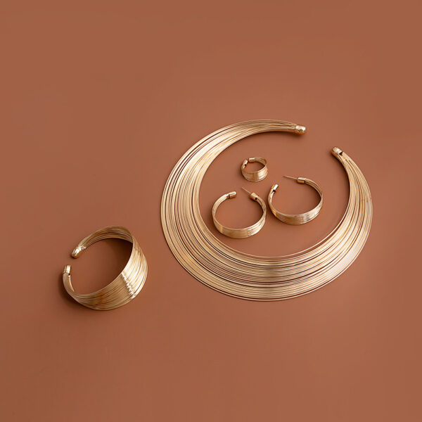 Wholesale Amazon Hot Cross Border Goods Indigenous Vintage Ethnic Traditional Jewelry Classic Multi-layer Collar Jewelry suit Earrings