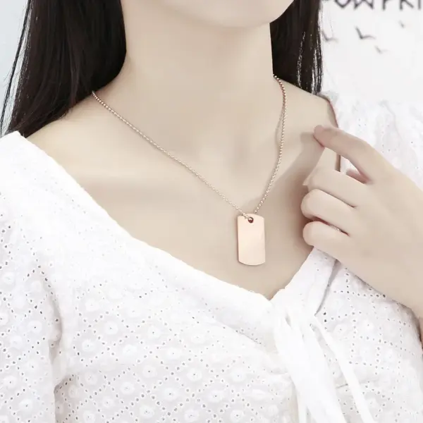 Wholesale 304 Stainless Steel Square PVD Coated 18K Real Gold Plated Simple Style Waterproof Non Tarnish Plating Pendant Necklace