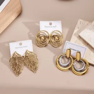 Wholesale PVD Coated Real Gold Plated 18K Gold Round Leaves Eye 304 Stainless Steel Casual Elegant Waterproof Non Tarnish Earrings