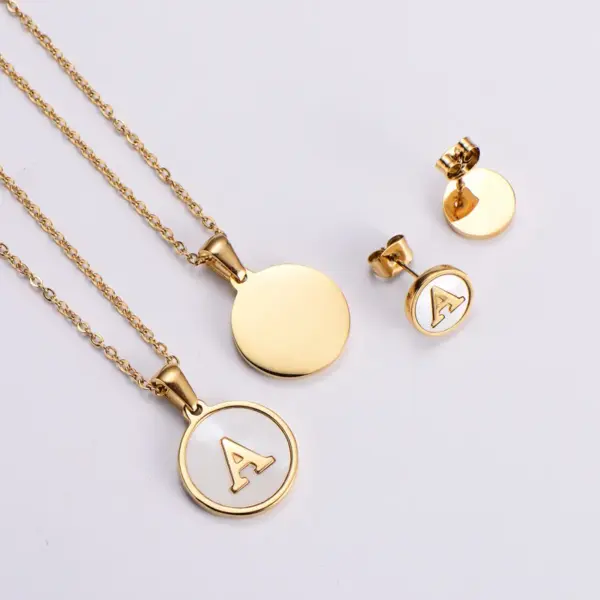 Wholesale PVD Coated 18K Gold Plated Letter Stainless Steel Simple Style Waterproof Non Tarnish