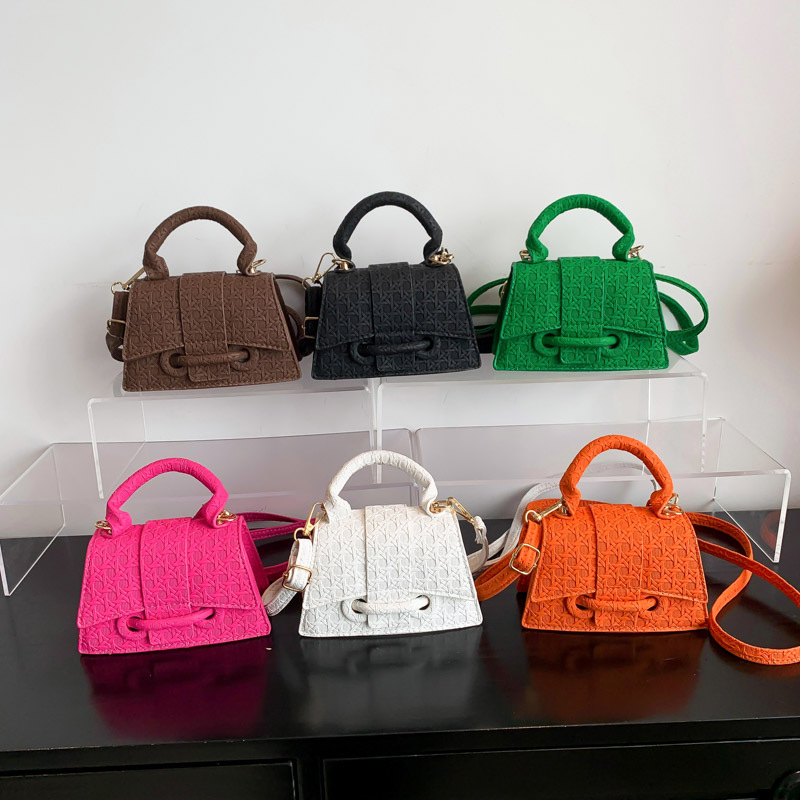 Wholesale bags Bag Women's Bag 2024 Summer New Satchel Small Square Bag This Year's pular Casual Shoulder Crossbody Bag