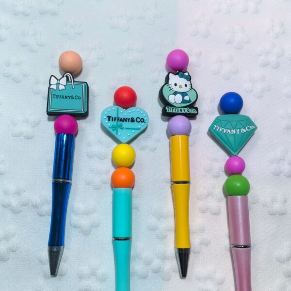 Wholesale Cross-Border Hot-Selling New Products, Imitation Big-Name Silicone Cartoon Beads, Beaded Beads, Factory Wholesale, Ready Stock