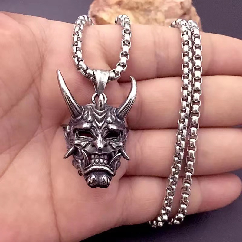 Wholesale Cross-border Japanese Ghost Mask Horror Gift Necklace Jewelry Men's Necklace Hip-hop Necklace Men