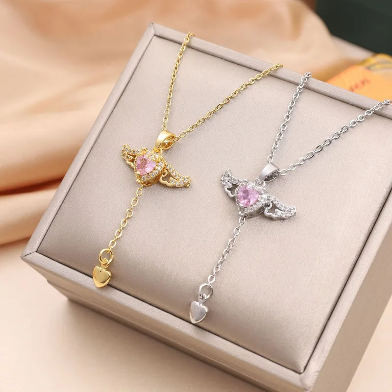 Wholesale Real Gold Plated Heart Shape Wings 304 Stainless Steel Simple Style Waterproof Non Tarnish Necklace