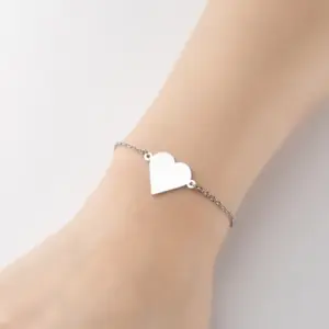 Heart-Shaped / Steel Color