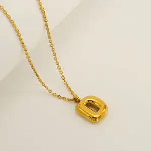 Gold / D 04 Chain