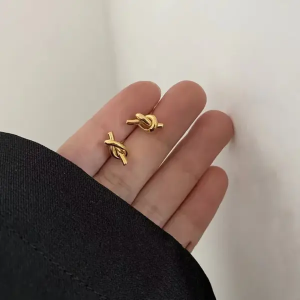 Wholesale PVD Coated Real Gold Plated Geometric Titanium Steel Fashion Waterproof Non Tarnish Earrings