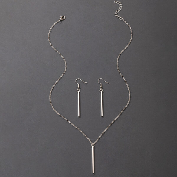 Wholesale Pendant Set Silver Geometric Earrings Necklace Set