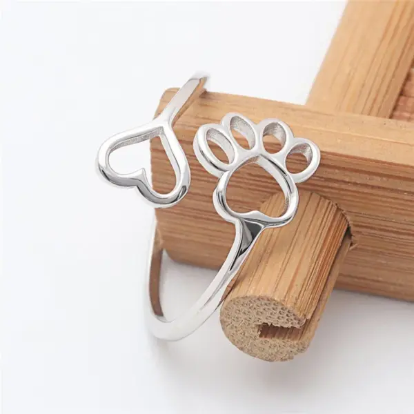 Wholesale PVD Coated Gold Plated Paw Print Heart Shape 304 Stainless Steel Simple Style Waterproof Non Tarnish Open Ring