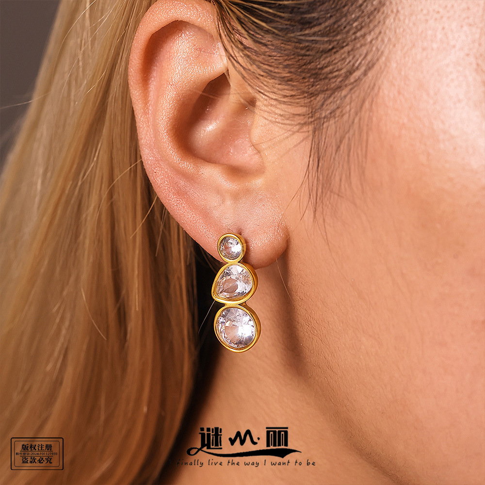 Wholesale Enigma Ins Cross-border New Simple Geometric Water ops Inlaid Zircon Earrings Stainless Steel 18K Gold Anti-allergy Earrings