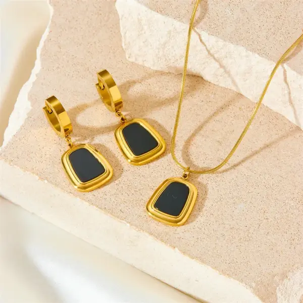 Wholesale 304 Stainless Steel Square PVD Coated Acrylic 18K Real Gold Plated Simple Style Classic Style Waterproof Non Tarnish Plating Gold Jewelry Set