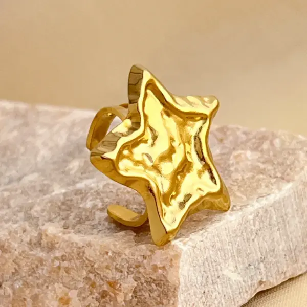 Wholesale PVD Coated Real Gold Plated 18K Gold Star 304 Stainless Steel Elegant Glam Waterproof Non Tarnish Open Rings