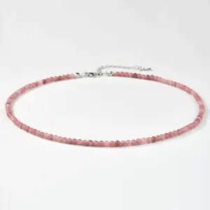 N2683-Y10 Strawberry Quartz