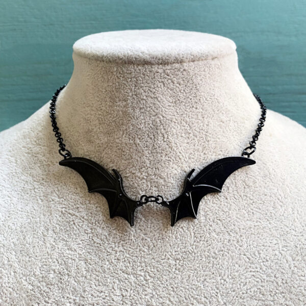 Wholesale Hot Sale Vampire Bat Wings Necklace Wings Bat Wings Vampire Gothic Metal Factory Direct Sale