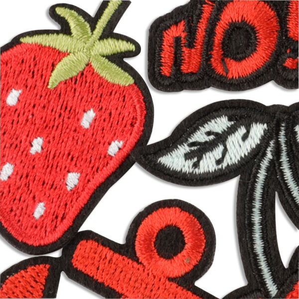 oly-60f894a6457c12f4c8be59d2ec56f31e Wholesale Computer Embroidery English Love Patch Patch Shoes and Hats Luggage Accessories Accessories Accessories Decorative Embroidery Cloth Patch